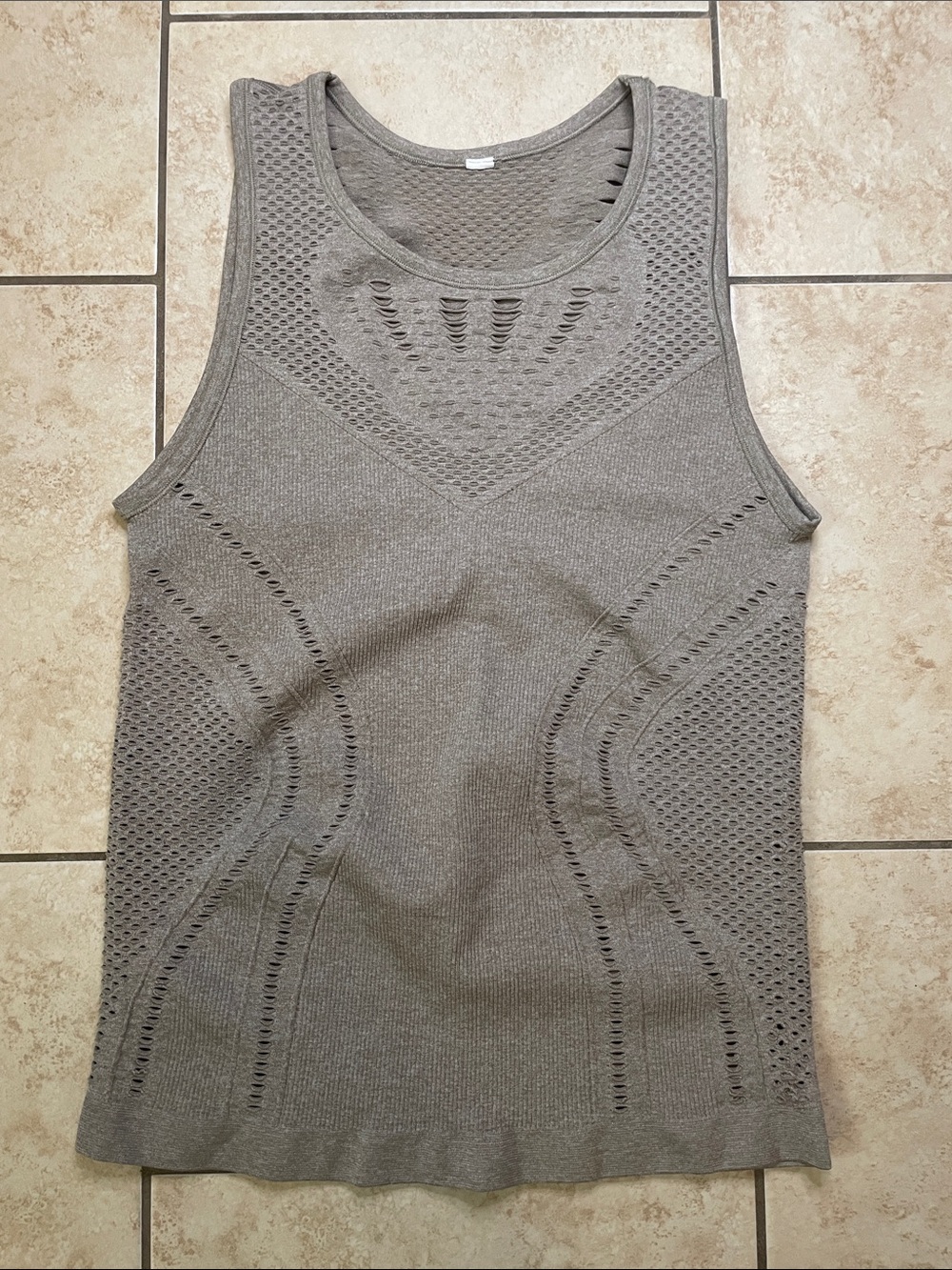Alo Yoga Women’s Lark Tank